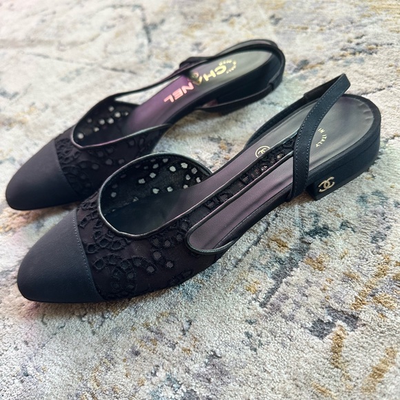 Chanel slingbacks - Picture 2 of 4